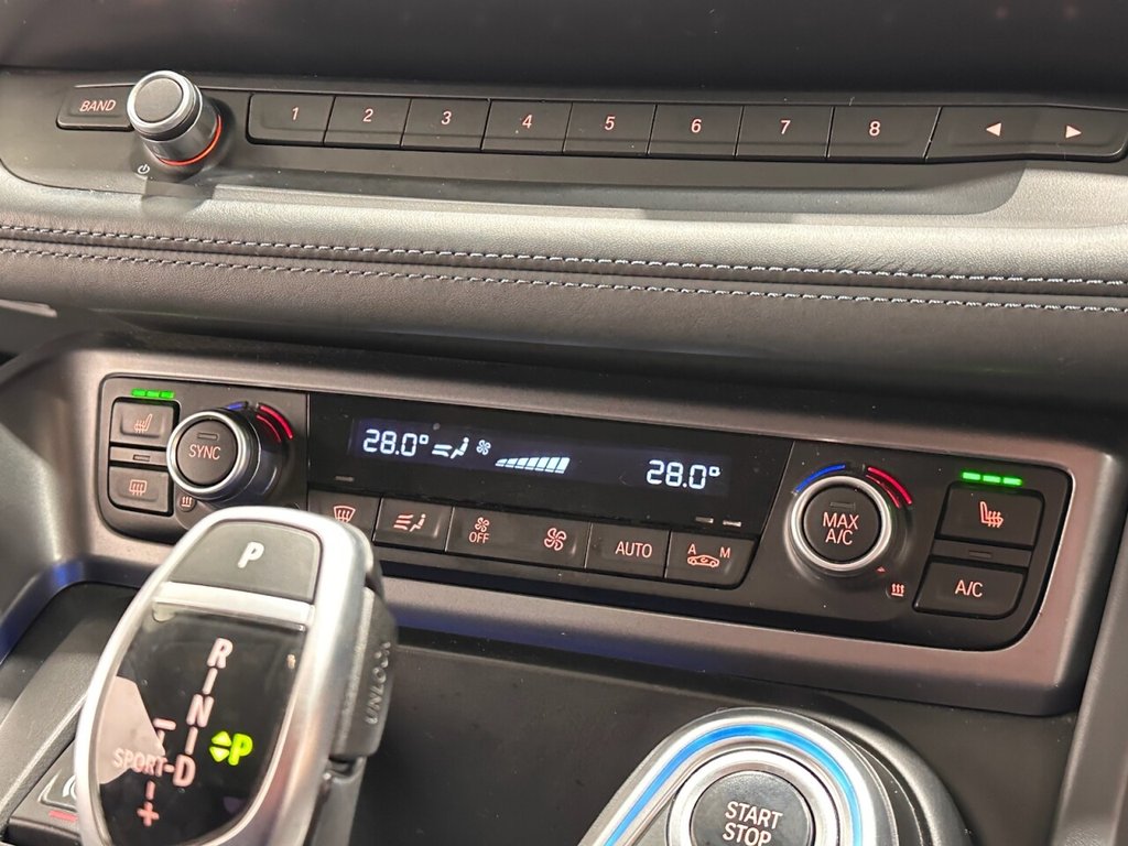 Used BMW i8 2015 for sale - 77133681: Photo 31