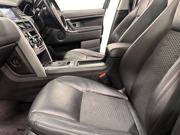 Used Land Rover Discovery Sport 2015 for sale - 76029413: Photo 12