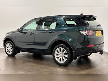 Used Land Rover Discovery Sport 2015 for sale - 76029413: Photo 4