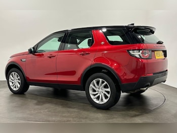 Used Land Rover Discovery Sport 2018 for sale - 78256881: Photo