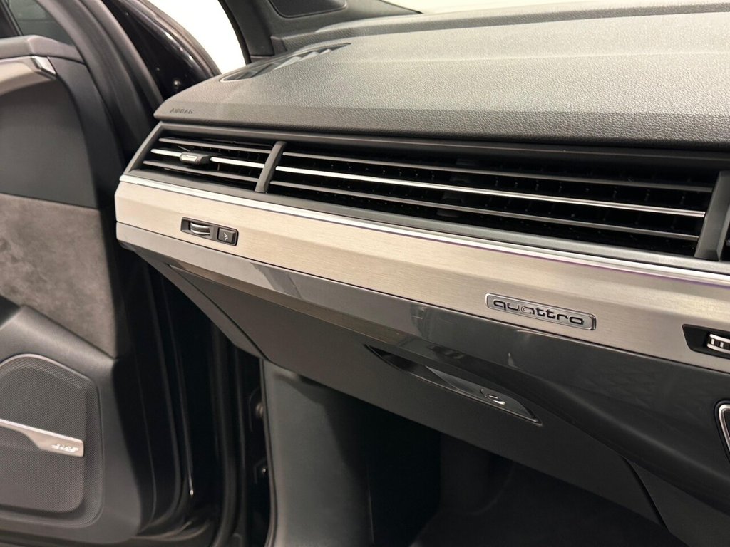 Used Audi SQ7 2017 for sale - 77140109: Photo 33