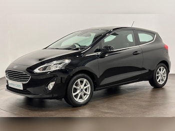 Used Ford Fiesta 2017 for sale - 75704127: Photo