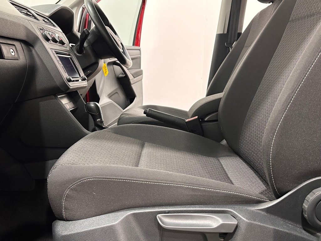 Used Volkswagen Caddy Maxi Life 2020 for sale - 76106266: Photo 17