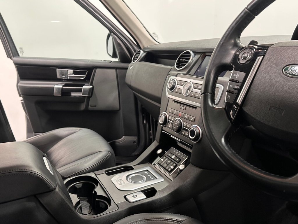 Used Land Rover Discovery 2015 for sale - 76973033: Photo 11
