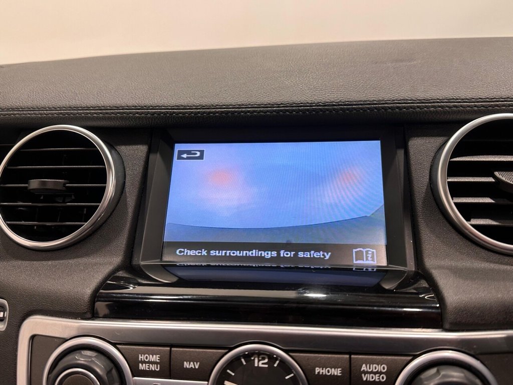 Used Land Rover Discovery 2015 for sale - 76973033: Photo 16