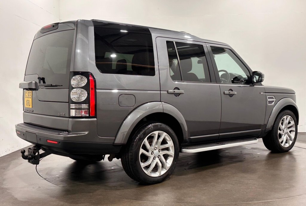 Used Land Rover Discovery 2015 for sale - 76973033: Photo 4