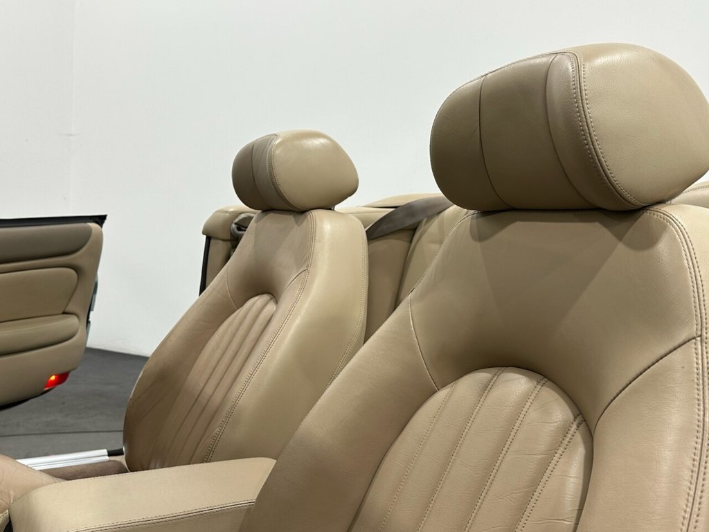 Used Jaguar XK8 2001 for sale - 77953257: Photo 35