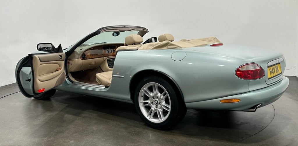 Used Jaguar XK8 2001 for sale - 77953257: Photo 39