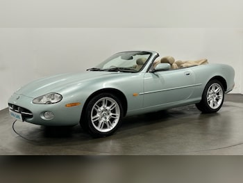 Used Jaguar XK8 2001 for sale - 77953257: Photo