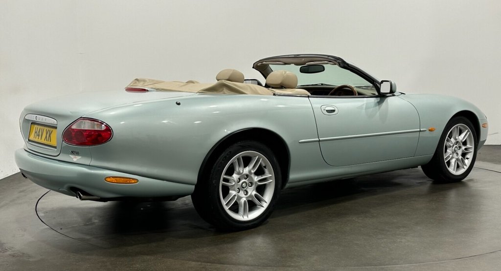 Used Jaguar XK8 2001 for sale - 77953257: Photo 7