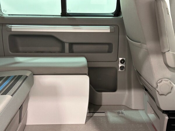 Used Volkswagen California 2015 for sale - 75515815: Photo 22
