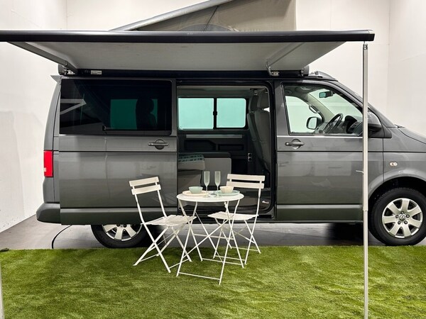 Used Volkswagen California 2015 for sale - 75515815: Photo 2