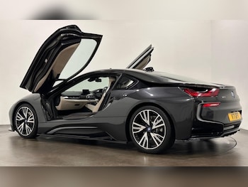 Used BMW i8 2018 for sale - 76235963: Photo