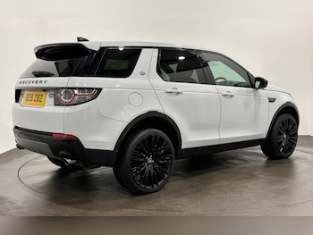 Used Land Rover Discovery Sport 2019 for sale - 78738257: Photo