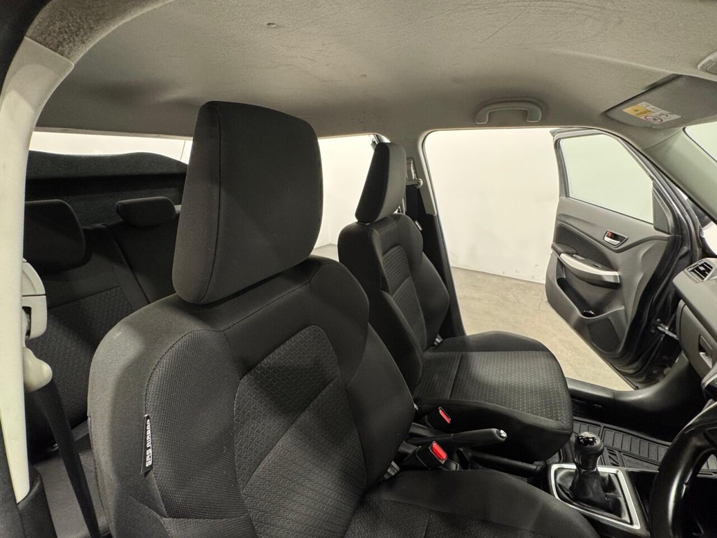 Used Suzuki Swift 2021 for sale - 76570380: Photo 11