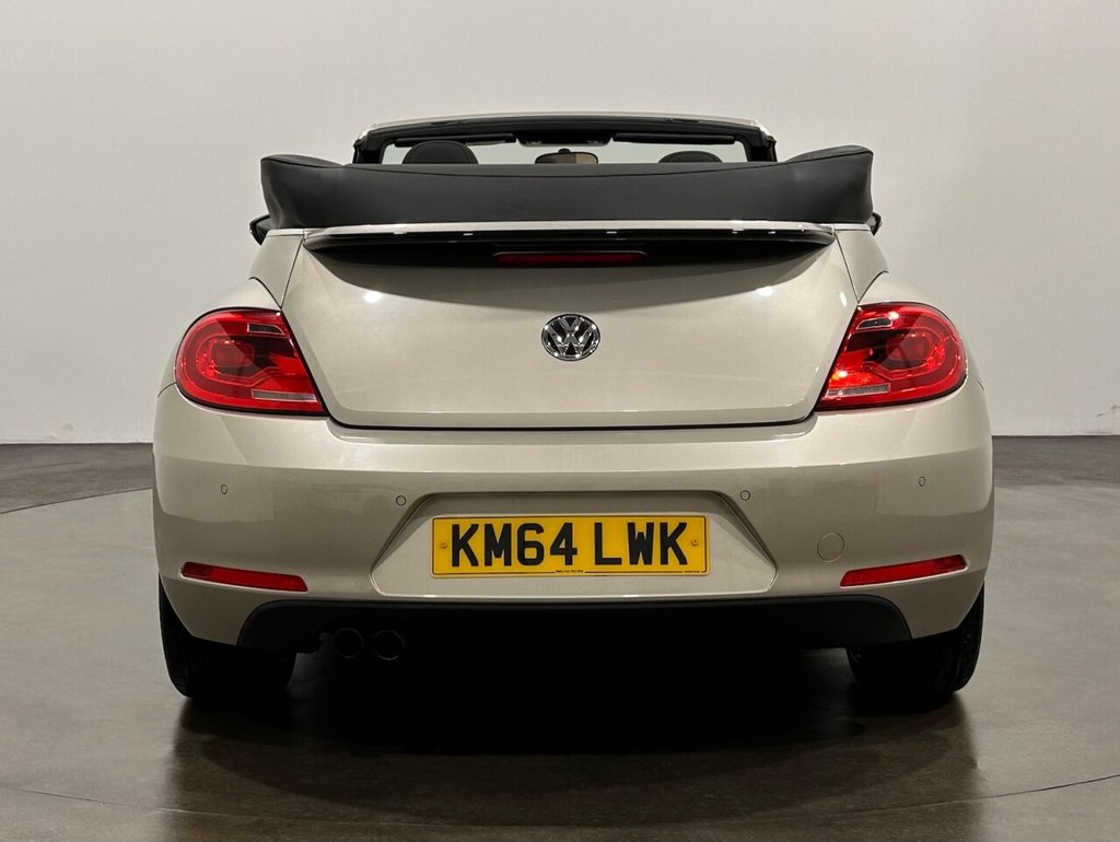 Used Volkswagen Beetle 2015 for sale - 77227013: Photo 8