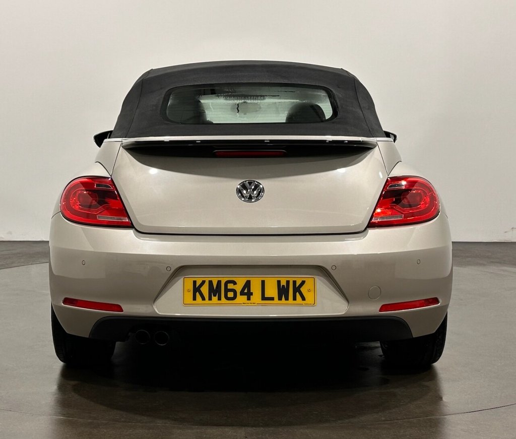 Used Volkswagen Beetle 2015 for sale - 77227013: Photo 9