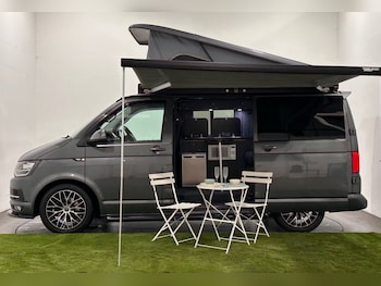 Used Volkswagen Transporter 2017 for sale - 76173212: Photo