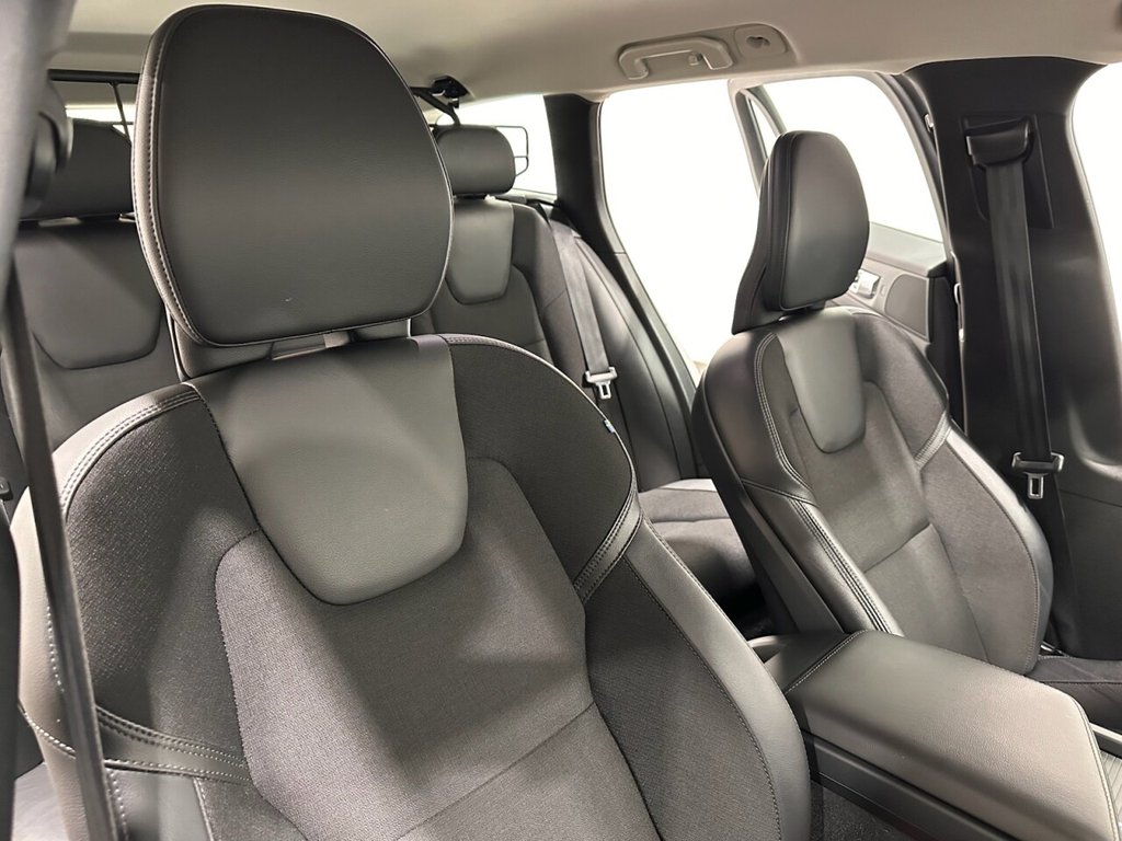 Used Volvo V60 Cross Country 2019 for sale - 77048895: Photo 16
