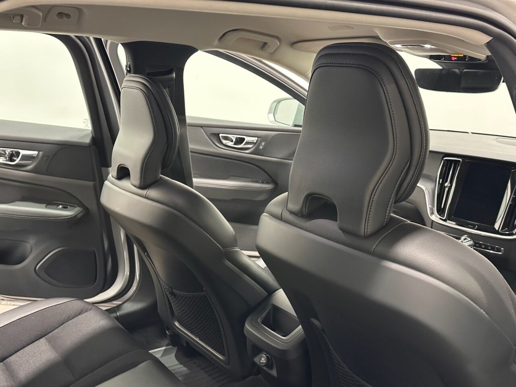 Used Volvo V60 Cross Country 2019 for sale - 77048895: Photo 18