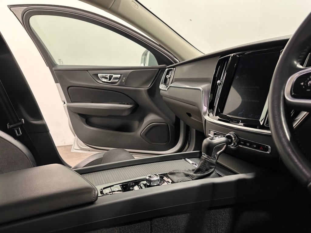 Used Volvo V60 Cross Country 2019 for sale - 77048895: Photo 29