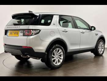 Used Land Rover Discovery Sport 2018 for sale - 74904719: Photo