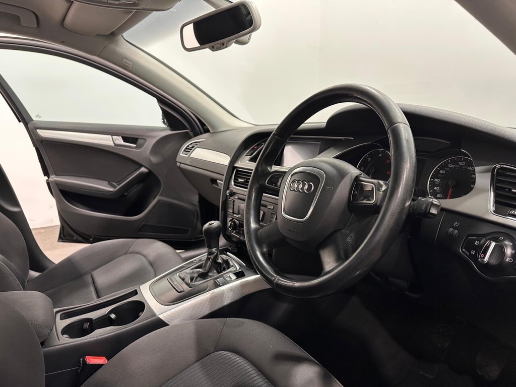 Used Audi A4 2011 for sale - 78068921: Photo 8