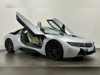 Used BMW i8 2016 for sale - 79058700: Photo
