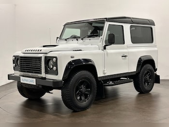 Used Land Rover Defender 2015 for sale - 75815190: Photo