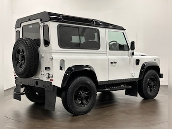 Used Land Rover Defender 2015 for sale - 75815190: Photo