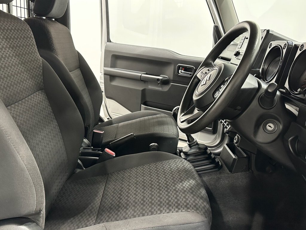 Used Suzuki Jimny 2023 for sale - 77572052: Photo 12
