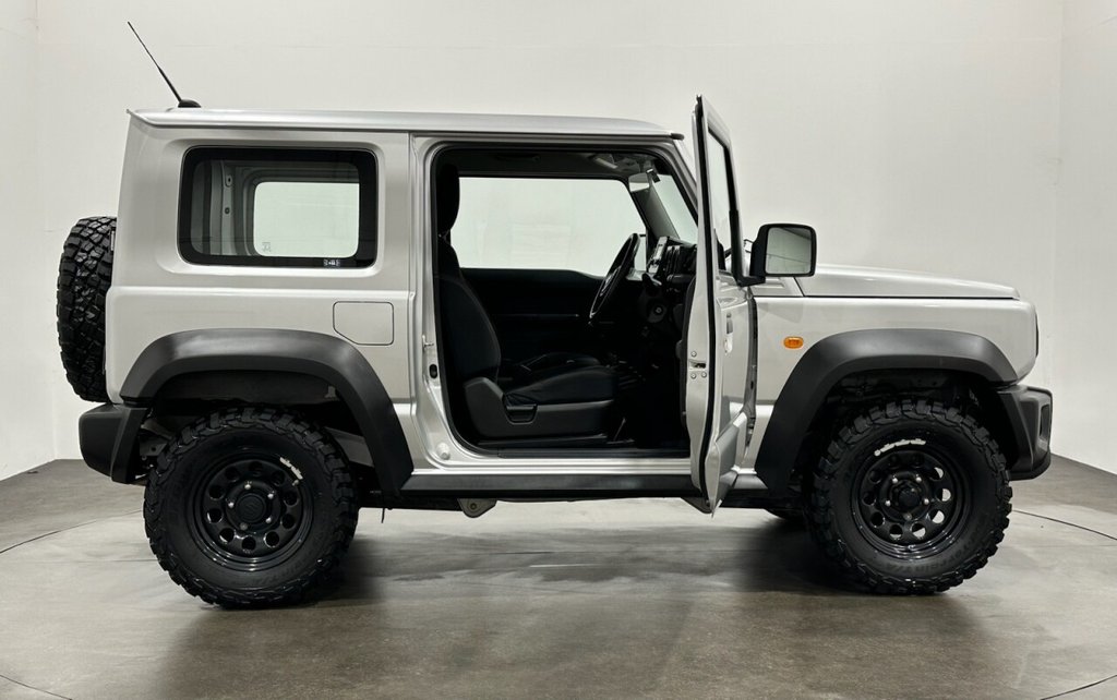 Used Suzuki Jimny 2023 for sale - 77572052: Photo 8