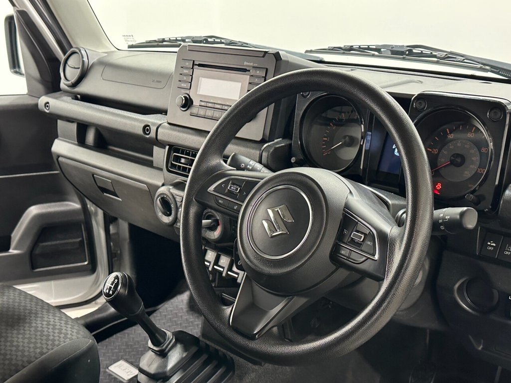 Used Suzuki Jimny 2023 for sale - 77572052: Photo 9