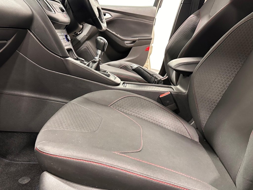 Used Ford Focus 2016 for sale - 76797971: Photo 17
