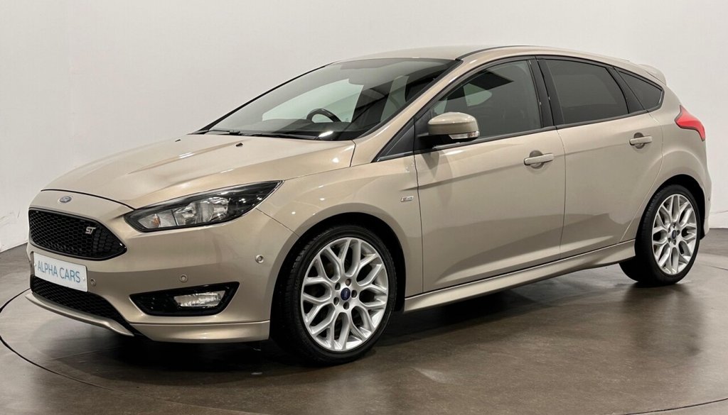 Used Ford Focus 2016 for sale - 76797971: Photo 2
