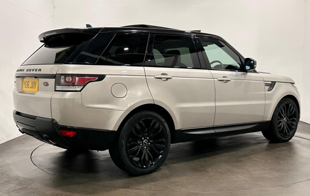 Used Land Rover Range Rover Sport 2016 for sale - 76406942: Photo 3