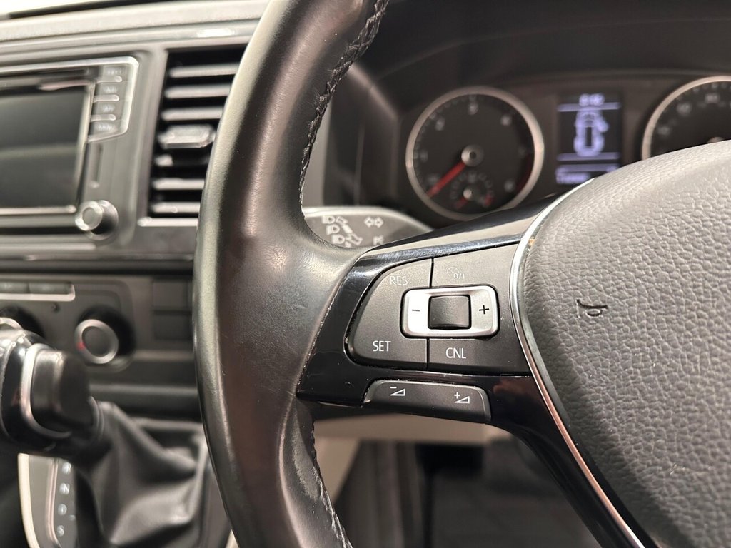 Used Volkswagen Transporter 2018 for sale - 77692610: Photo 27