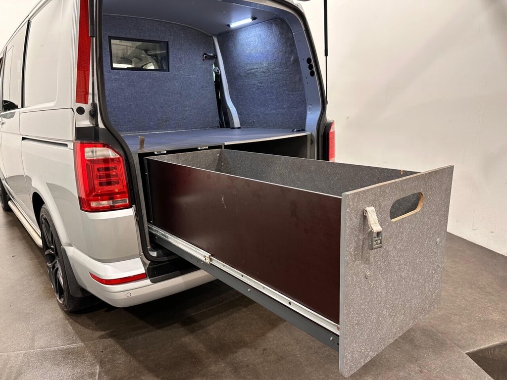 Used Volkswagen Transporter 2018 for sale - 77692610: Photo 37