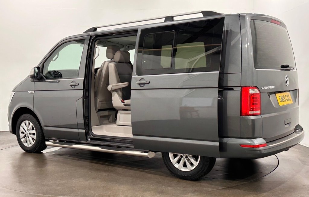 Used Volkswagen Caravelle 2019 for sale - 76496757: Photo 3