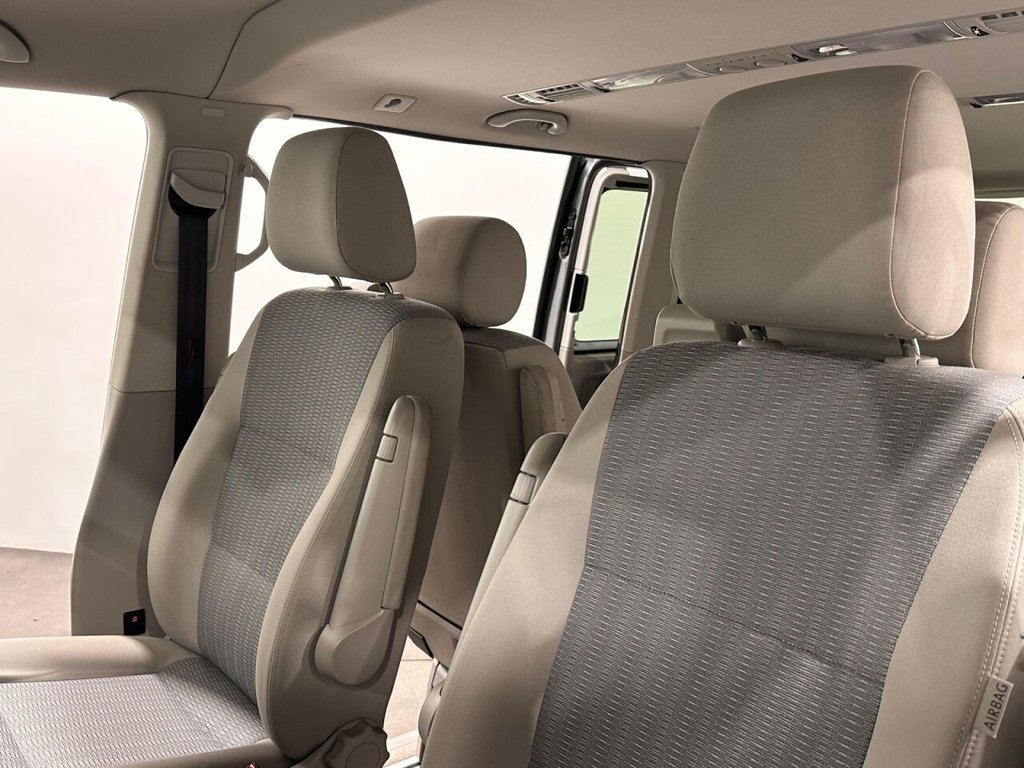 Used Volkswagen Caravelle 2019 for sale - 76496757: Photo 31