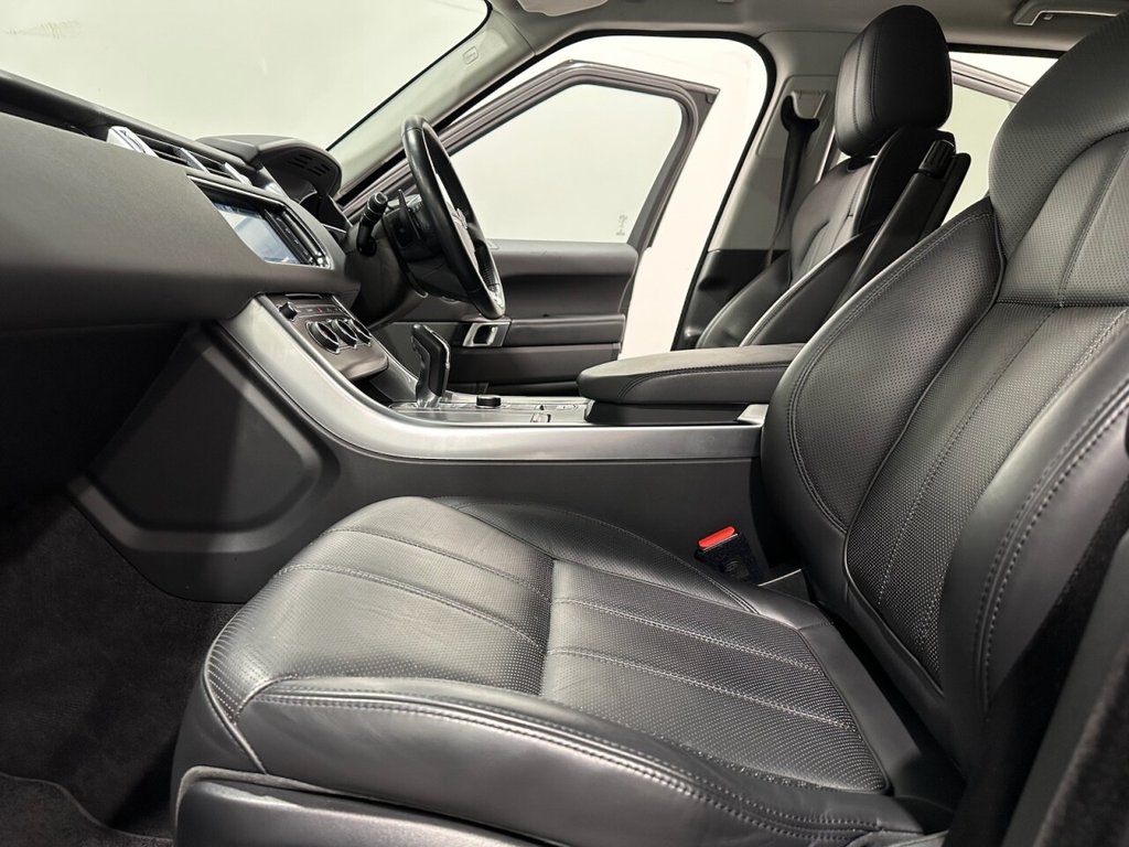 Used Land Rover Range Rover Sport 2016 for sale - 77953209: Photo 17