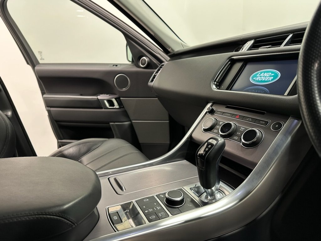 Used Land Rover Range Rover Sport 2016 for sale - 77953209: Photo 28