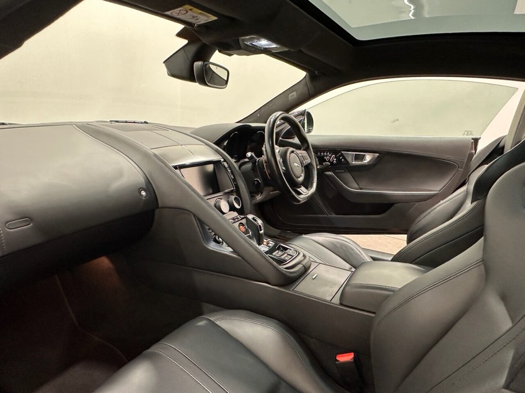 Used Jaguar F-Type 2014 for sale - 76368233: Photo 20