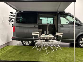 Used Volkswagen California 2018 for sale - 75099549: Photo
