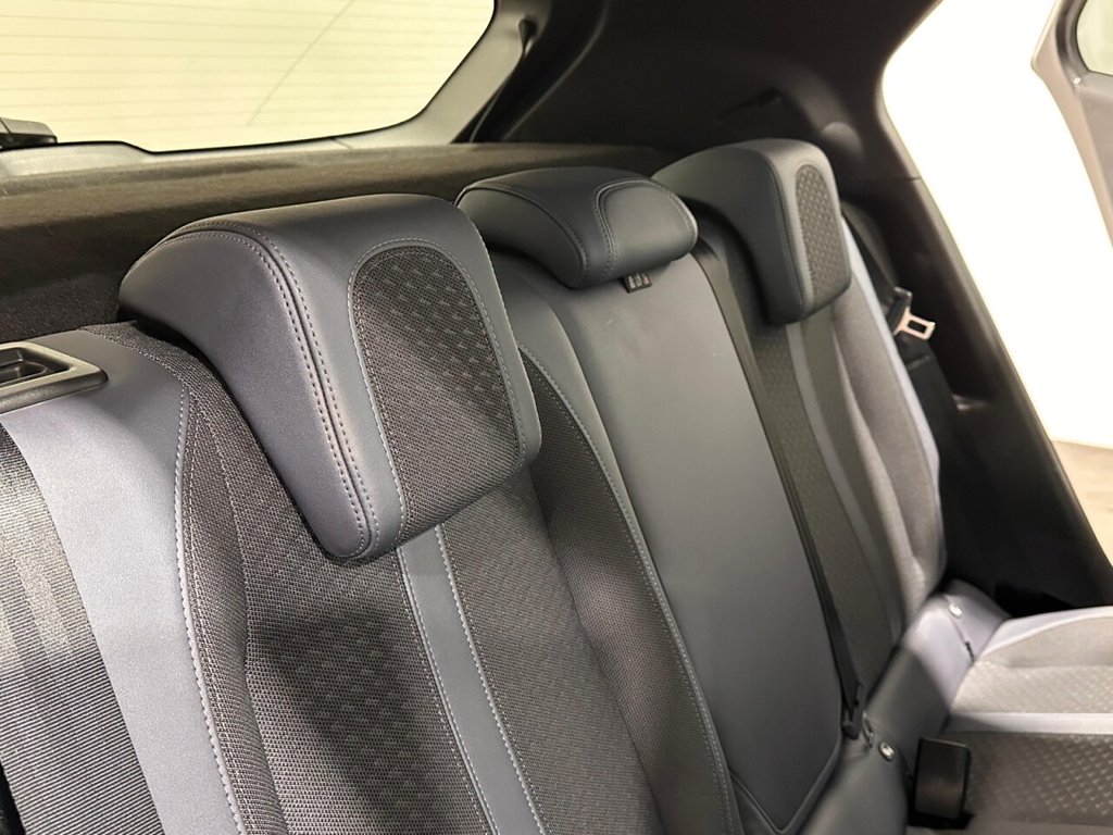 Used Peugeot 2008 2020 for sale - 77200108: Photo 11