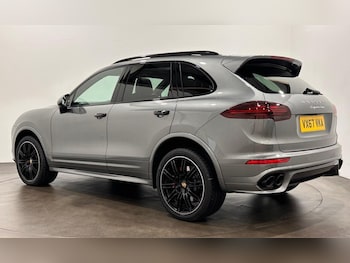Used Porsche Cayenne 2017 for sale - 75630865: Photo