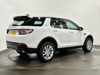 Used Land Rover Discovery Sport 2019 for sale - 79843584: Photo