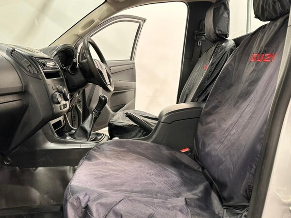 Used Isuzu D-Max 2014 for sale - 76267068: Photo 11