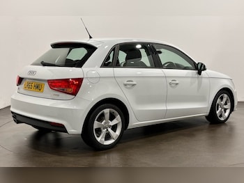 Used Audi A1 2015 for sale - 76203262: Photo 4
