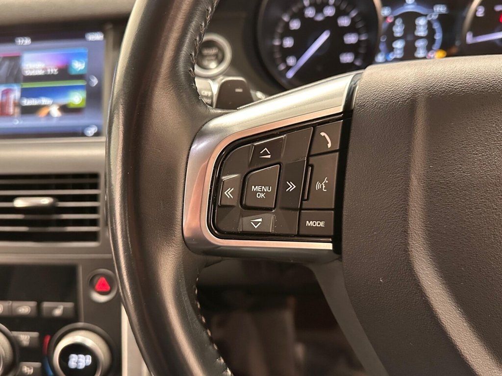 Used Land Rover Discovery Sport 2016 for sale - 76406799: Photo 12